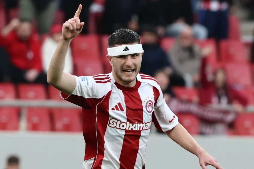 Ολυμπιακός – Παναιτωλικός 2-0: Πιρόλα και Γιαζίτζι έφεραν τη νίκη